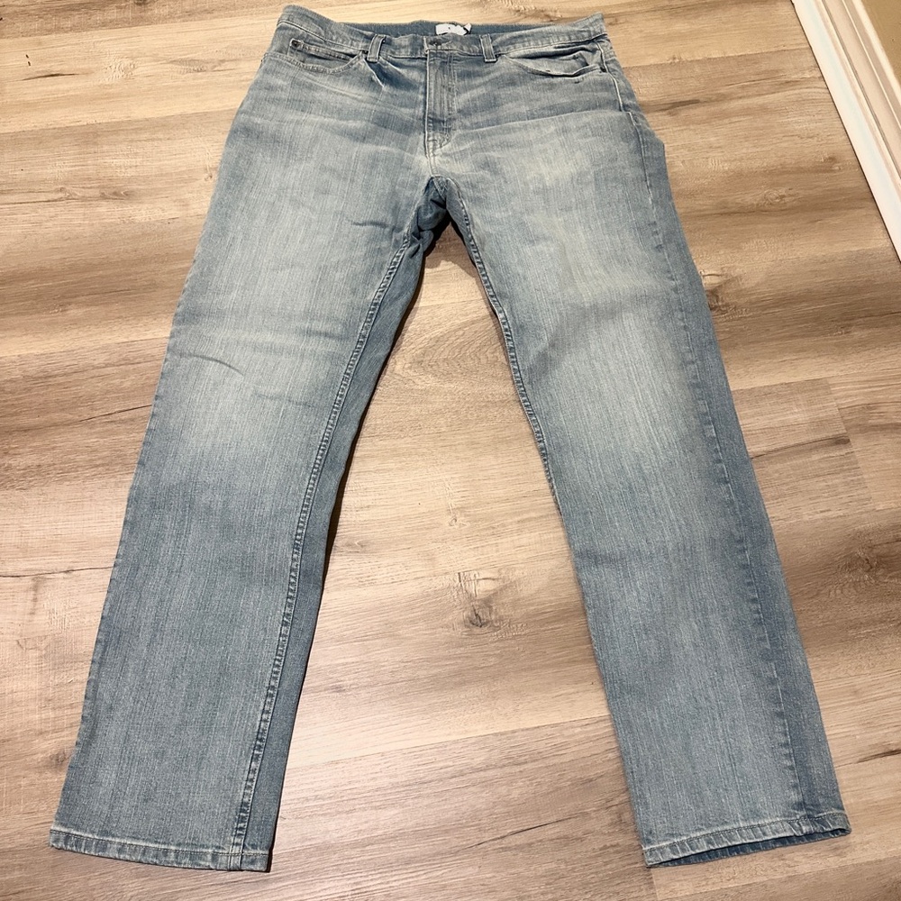 True Craft Men's Straight Jeans in Light Blue Wash